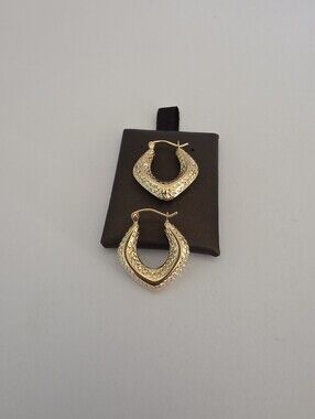 18K Real Gold Diamond Hoop w/ Cut